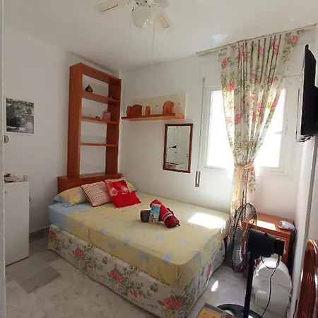 Acogedora Habitación En Habitación en casa particular Torremolinos